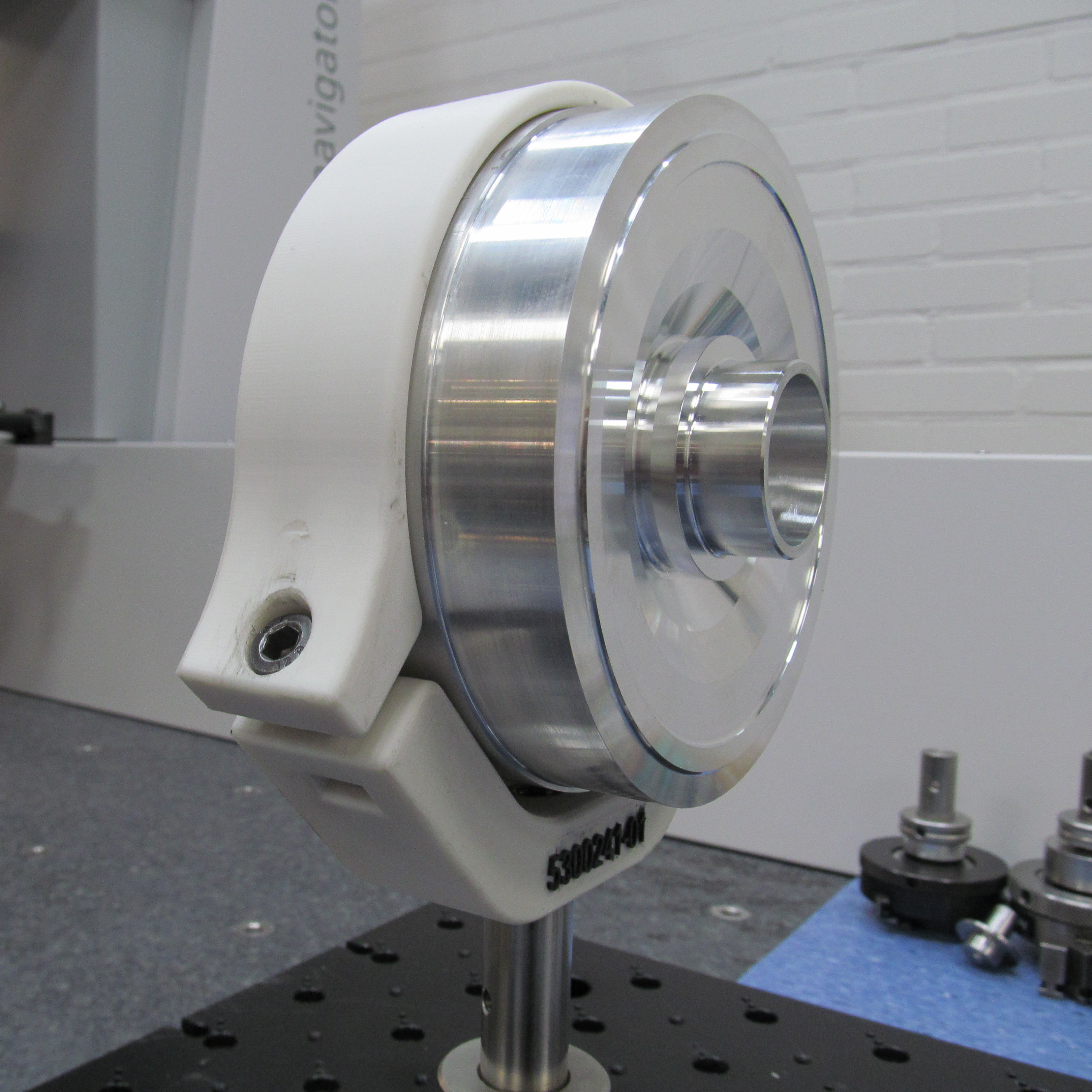 Turbine wheel fixture